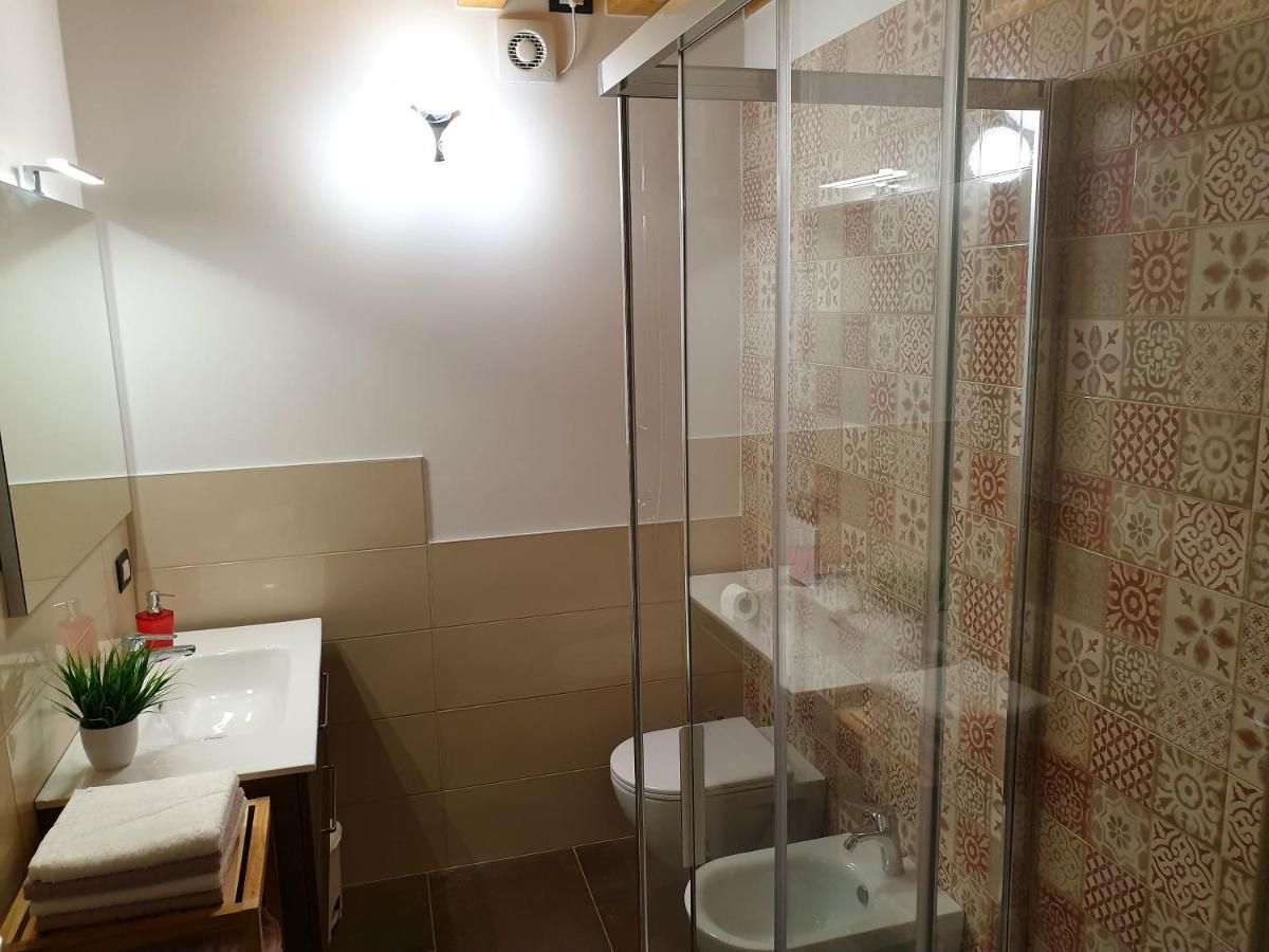 ורונה Dimora Rosso San Zeno - Wifi Veloce E Adatto Per Famiglie מראה חיצוני תמונה