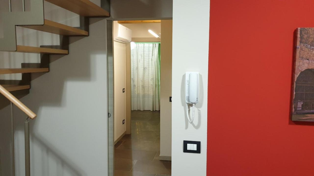ורונה Dimora Rosso San Zeno - Wifi Veloce E Adatto Per Famiglie מראה חיצוני תמונה